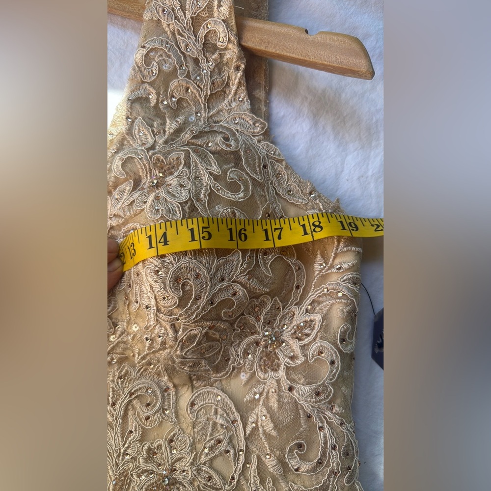 NWT LENOVIA wedding Gown dress mob mog champagne Cream Gold formal Lace M / L - Picture 14 of 17
